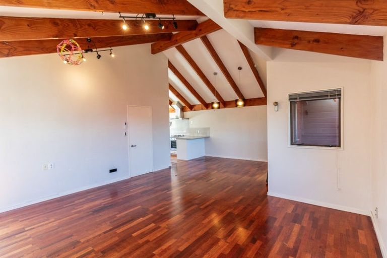 Photo of property in 18b Rangitane Street, Maupuia, Wellington, 6022