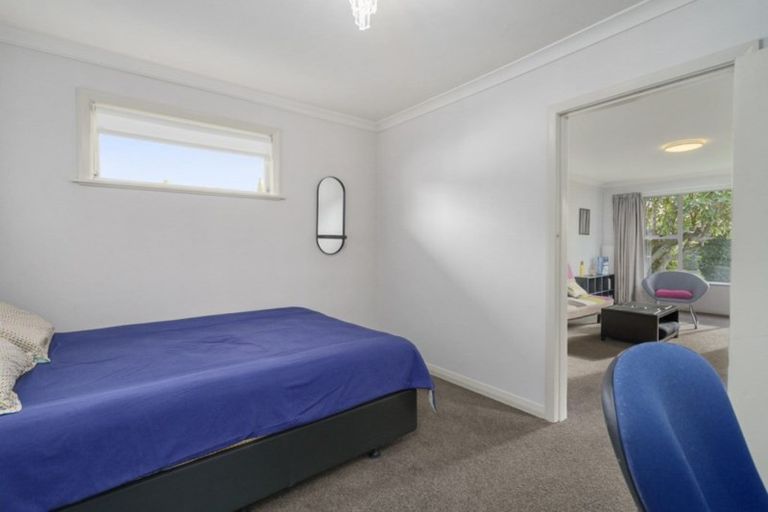 Photo of property in 23 Kent Crescent, Awapuni, Palmerston North, 4412