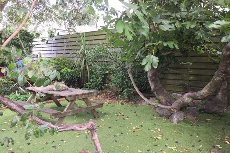 Photo of property in 14 Elliott Street, The Wood, Nelson, 7010