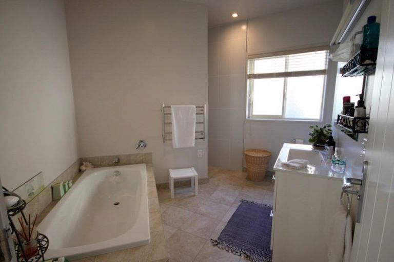 Photo of property in 69 Tangiteroria Lane, Pauanui, Hikuai, 3579