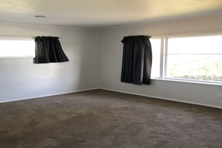 Photo of property in 130 Great South Road, Takanini, 2112