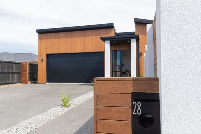 Photo of property in 28 Wakeman Way, Kaiapoi, 7630