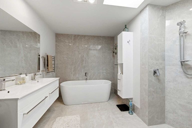 Photo of property in 6 Kegworth Place, Browns Bay, Auckland, 0630