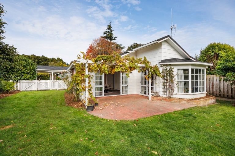 Photo of property in 65 Buick Crescent, Awapuni, Palmerston North, 4412