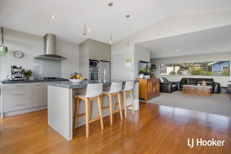 Photo of property in 28 Reo Crescent, Waihi Beach, 3611