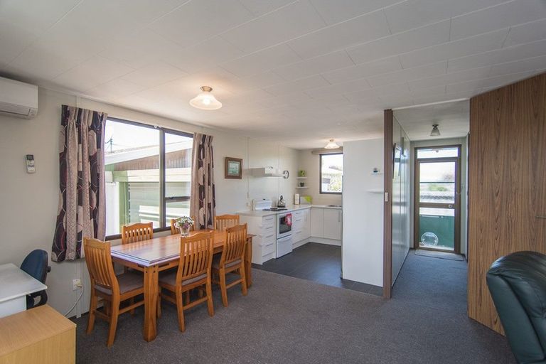 Photo of property in 3/28 Avenue Road, West End, Timaru, 7910