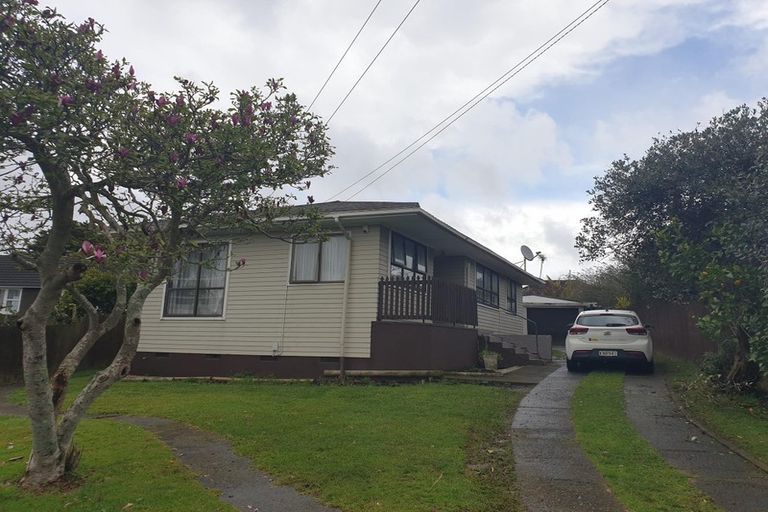 Photo of property in 12 Civil Place, Otara, Auckland, 2023