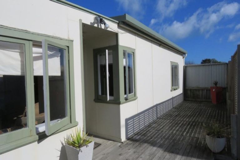 Photo of property in 8 Kauwhata Street, Himatangi Beach, Foxton, 4891