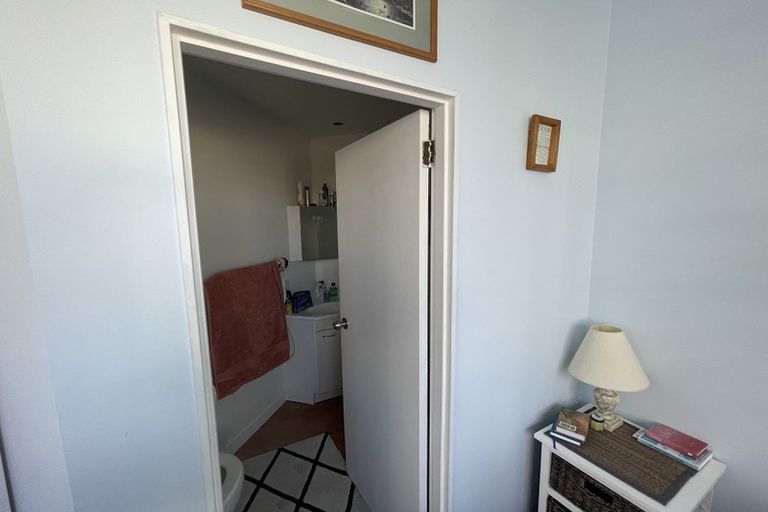 Photo of property in Regency Apartments, 4/49f Manners Street, Te Aro, Wellington, 6011