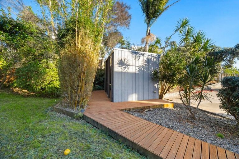 Photo of property in 24 Gills Road, Bucklands Beach, Auckland, 2014