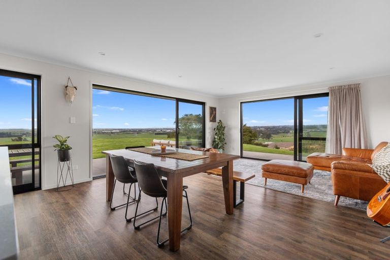 Photo of property in 25 Morepork Way, Papamoa, 3183