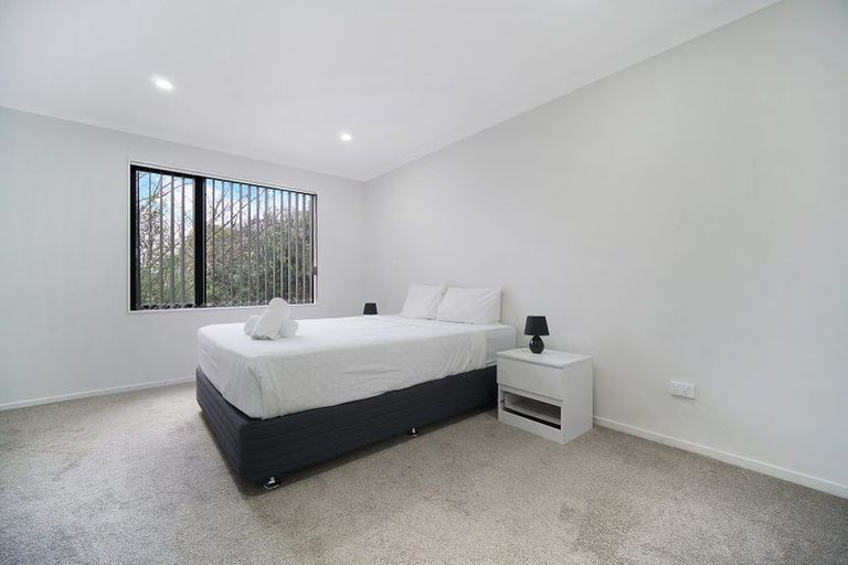 Photo of property in 18c Jupiter Street, Rosehill, Papakura, 2113