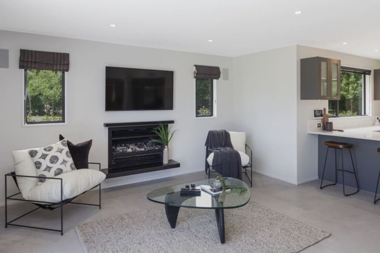 Photo of property in 342 Marshland Road, Marshland, Christchurch, 8083