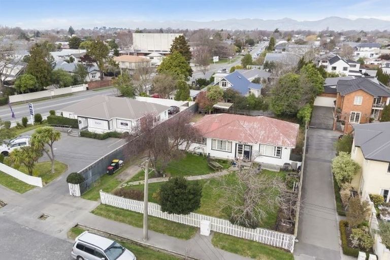 Photo of property in 4 Taylors Avenue, Bryndwr, Christchurch, 8052