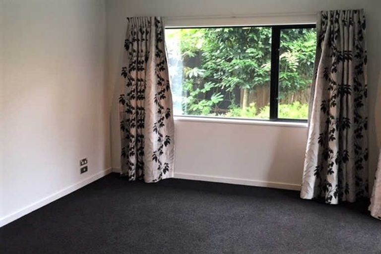 Photo of property in 82 Springfield Road, St Albans, Christchurch, 8014