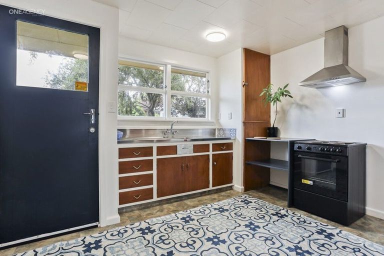 Photo of property in 4a Weston Place, Rangiora, 7400