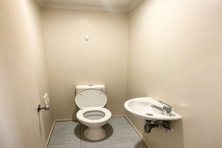 Photo of property in 22 Chapel Road, Flat Bush, Auckland, 2019