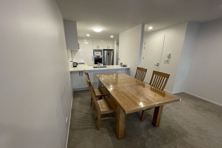 Photo of property in Apollo Apartments, 201/46 Rosedale Road, Rosedale, Auckland, 0632