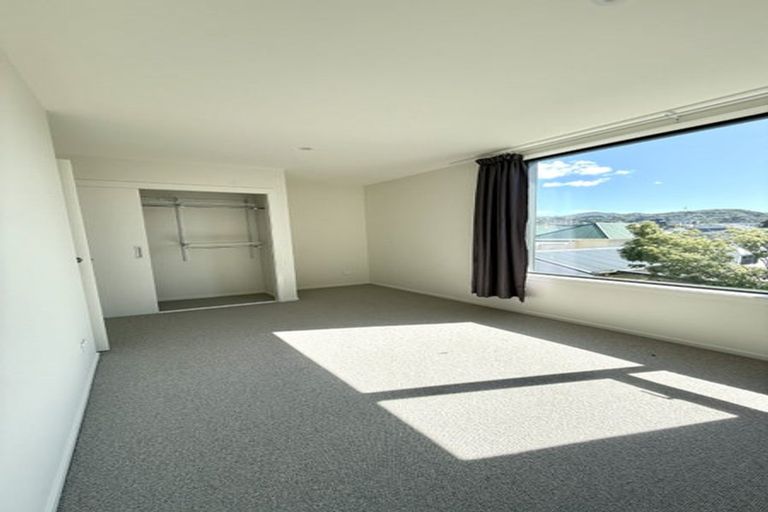Photo of property in 15d Cuba Street, Petone, Lower Hutt, 5012