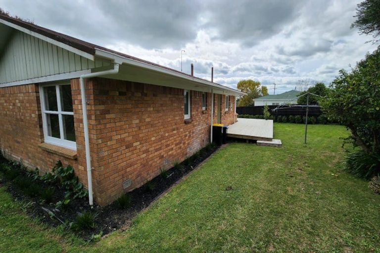 Photo of property in 241 Brady Street, Te Awamutu, 3800