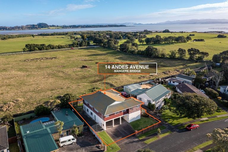 Photo of property in 14 Andes Avenue, Mangere Bridge, Auckland, 2022