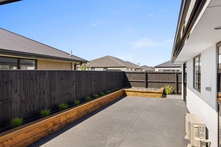 Photo of property in 6 Allied Road, Halswell, Christchurch, 8025