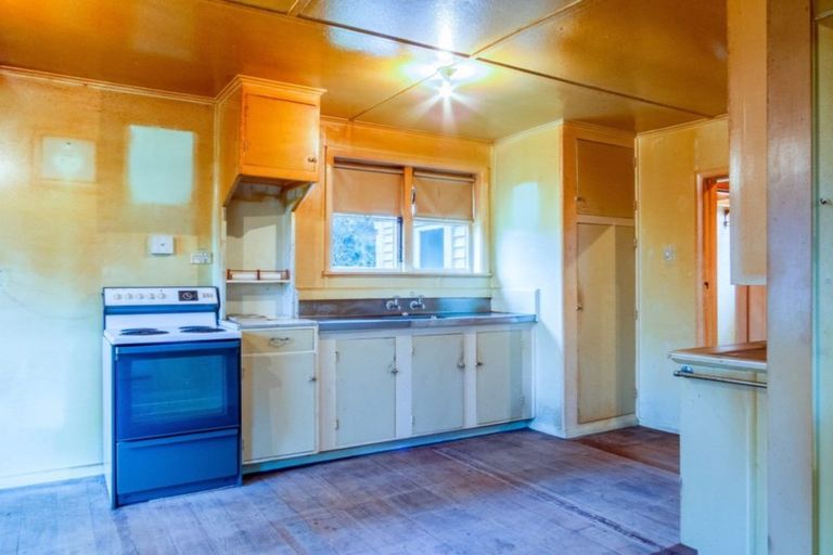 Photo of property in 17 Tawa Street, Edgecumbe, 3120