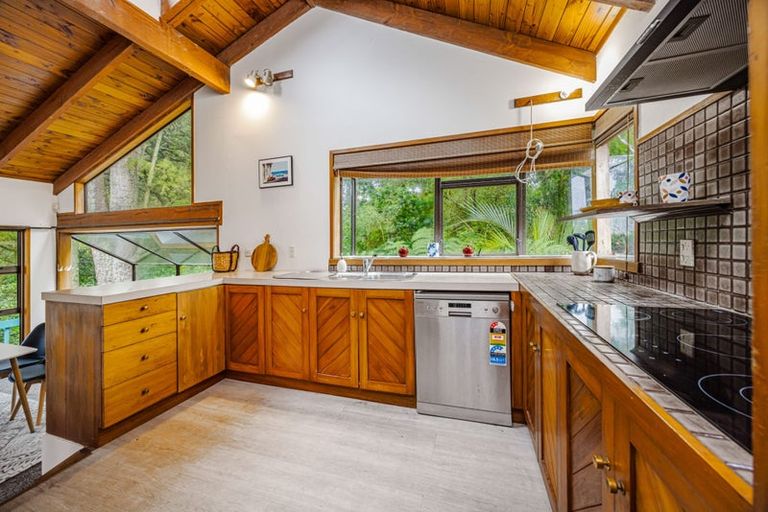 Photo of property in 161 Everglade Drive, Totara Heights, Auckland, 2105