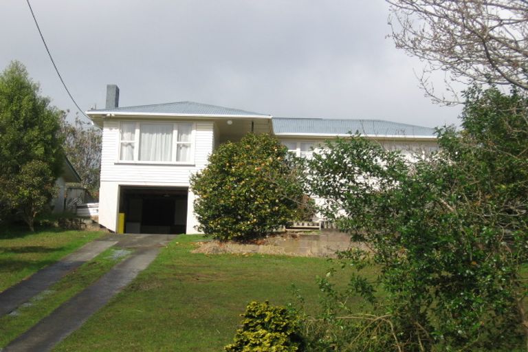 Photo of property in 13 Hilltop Avenue, Morningside, Whangarei, 0110