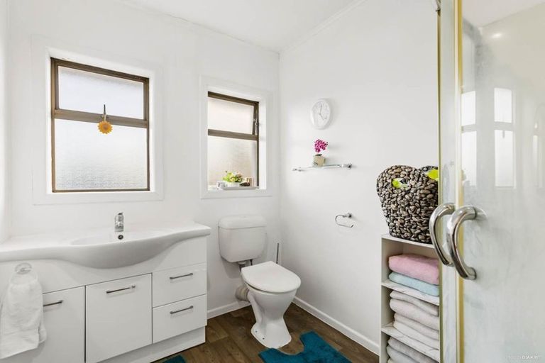 Photo of property in 65 Macleans Road, Bucklands Beach, Auckland, 2014