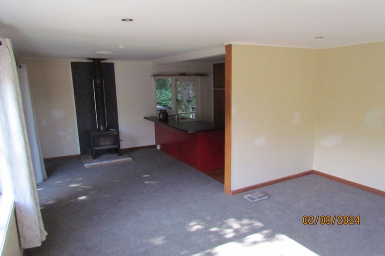 Photo of property in 18 Vancouver Street, Kingston, Wellington, 6021