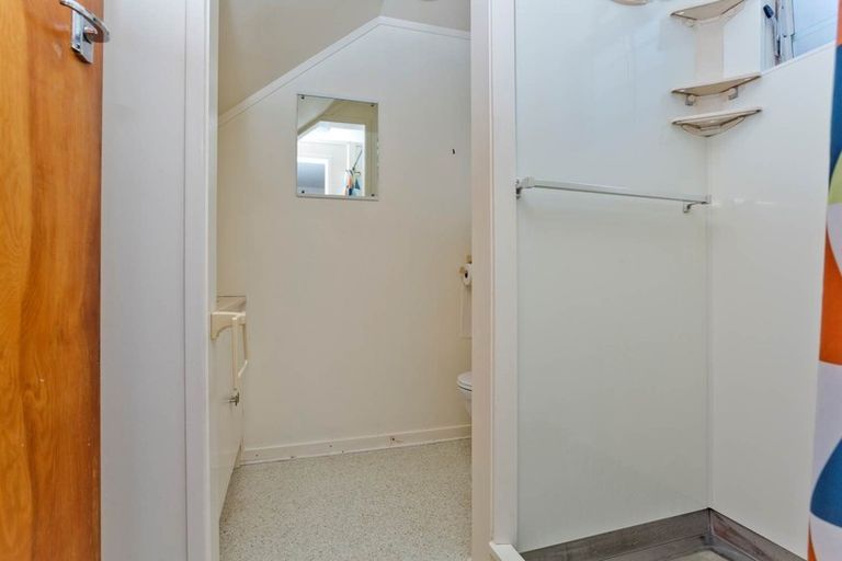 Photo of property in 8 Radiata Lane, Chatswood, Auckland, 0626