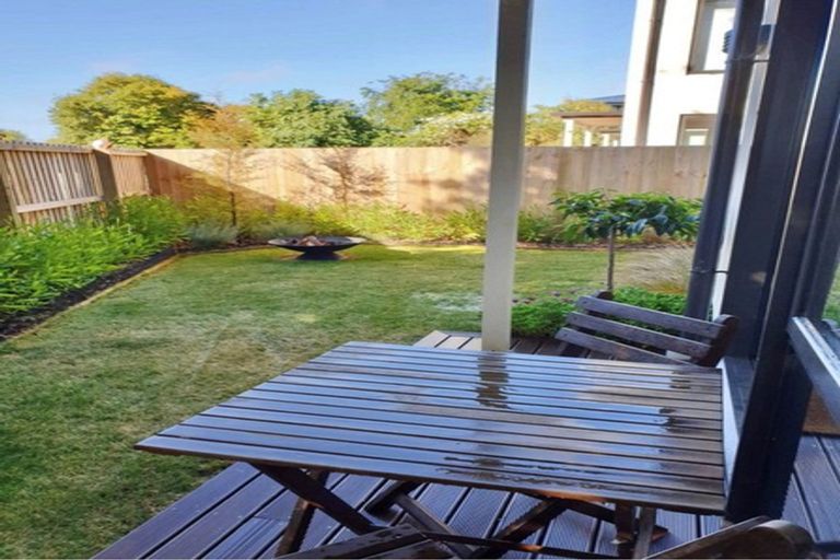 Photo of property in 216 Stanmore Road, Richmond, Christchurch, 8013