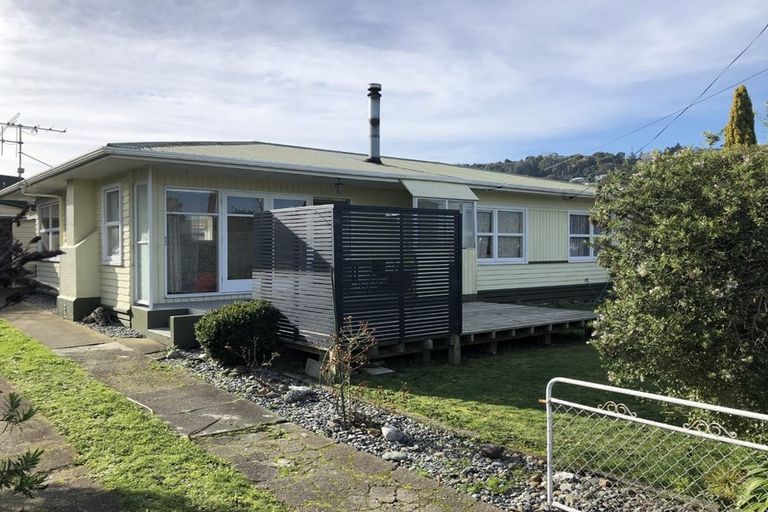 Photo of property in 3 Rotoiti Street, Tahunanui, Nelson, 7011
