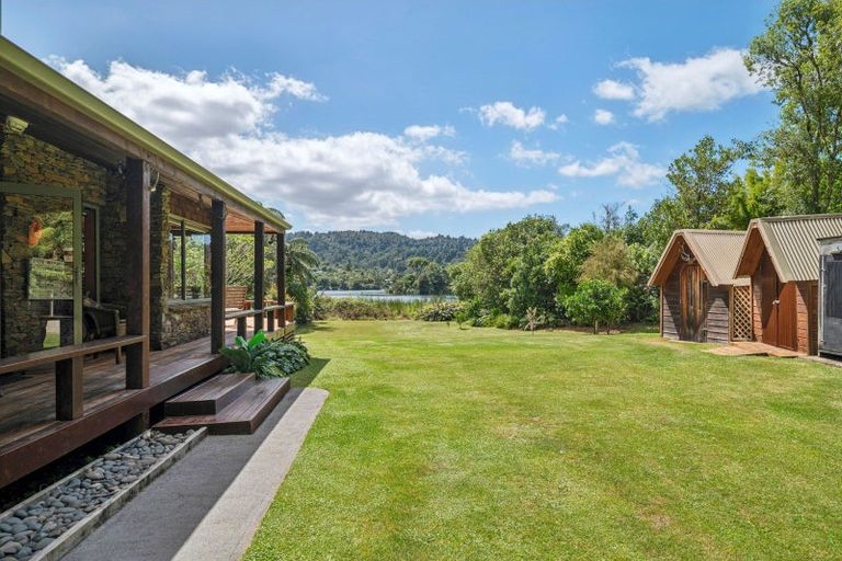 Photo of property in 483 Spencer Road, Lake Tarawera, Rotorua, 3076