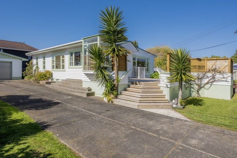 Photo of property in 25 Donovan Road, Paraparaumu Beach, Paraparaumu, 5032