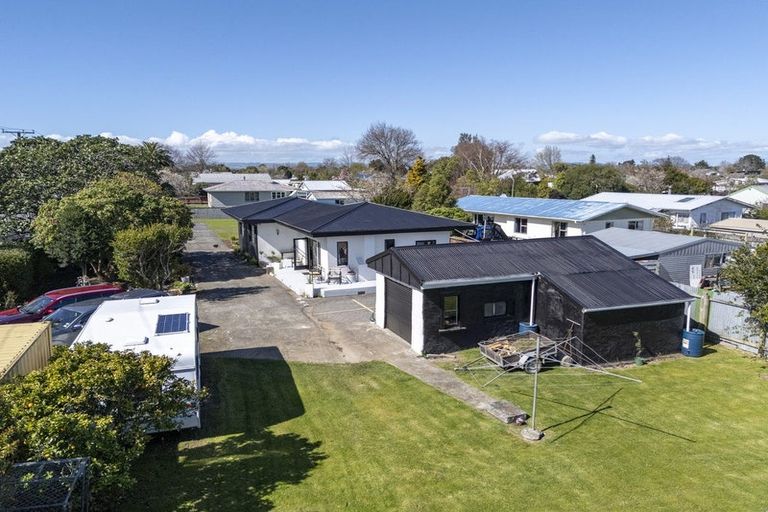 Photo of property in 53 Victoria Street, Carterton, 5713