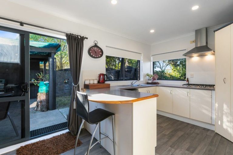 Photo of property in 19 Katerini Grove, Papamoa Beach, Papamoa, 3118