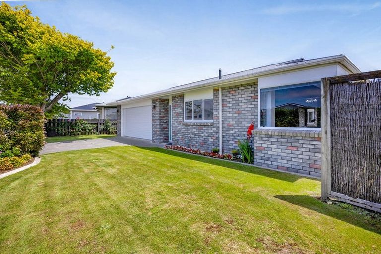 Photo of property in 33 Tawa Street, Hawera, 4610