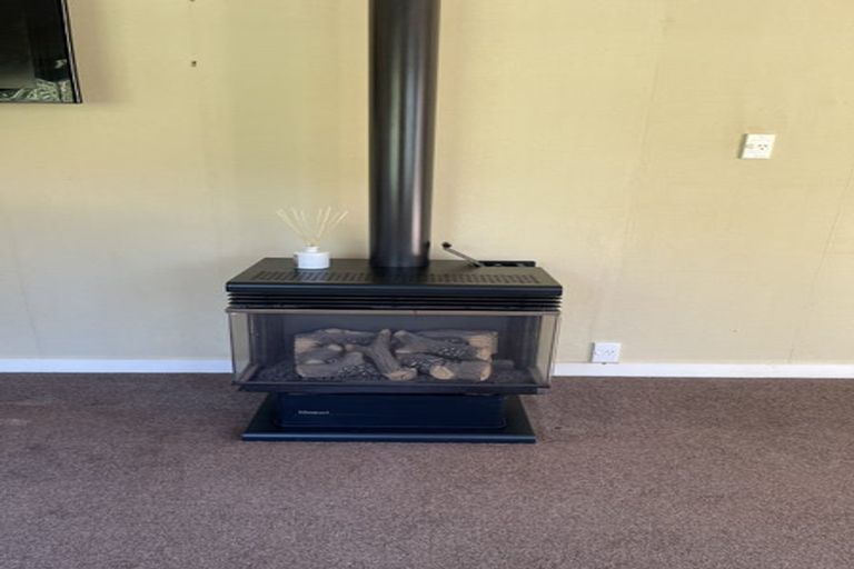 Photo of property in 331 Waterloo Road, Waterloo, Lower Hutt, 5011