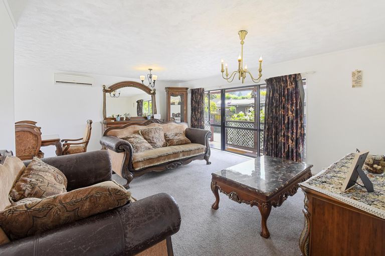 Photo of property in 57 Carnoustie Drive, Wattle Downs, Auckland, 2103