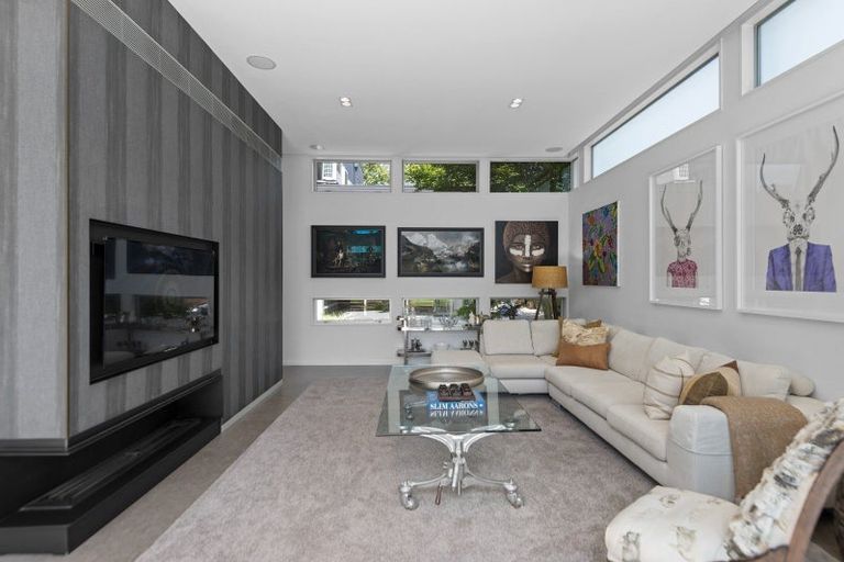 Photo of property in 53 Hawthorne Street, Strowan, Christchurch, 8052