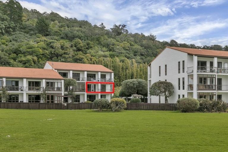 Photo of property in 18/34 Waiwera Place, Waiwera, Orewa, 0994