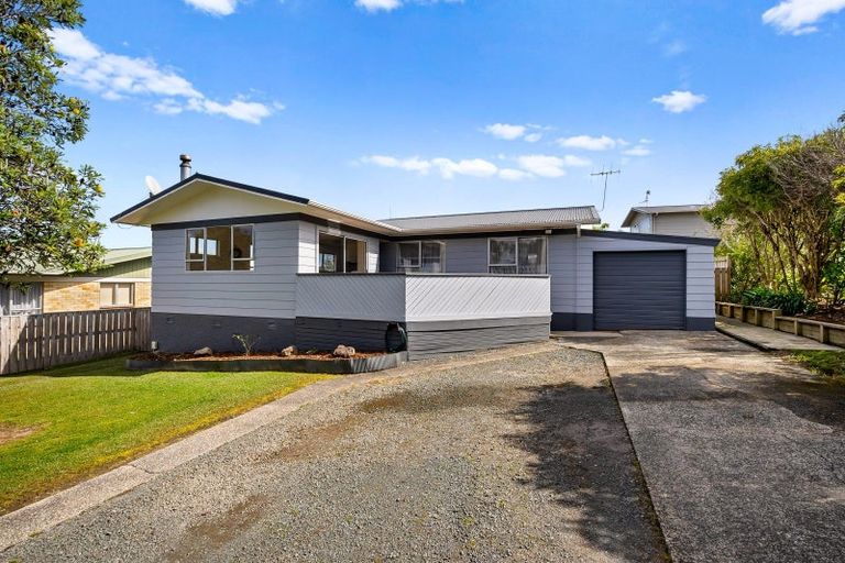 Photo of property in 33 Kohe Street, Parahaki, Whangarei, 0112