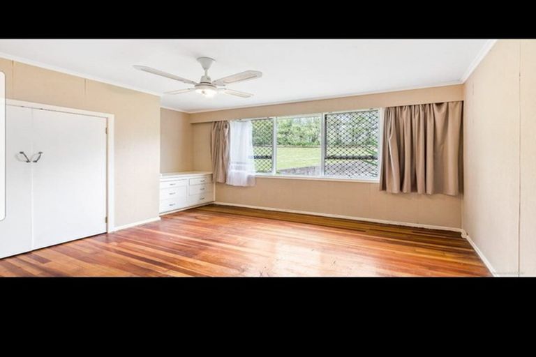 Photo of property in 196 Don Buck Road, Massey, Auckland, 0614