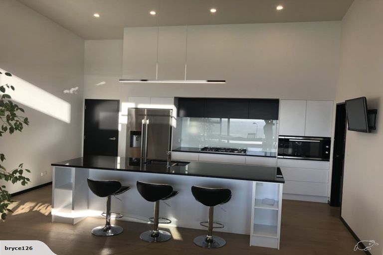 Photo of property in 117 Penruddock Rise, Westmorland, Christchurch, 8025