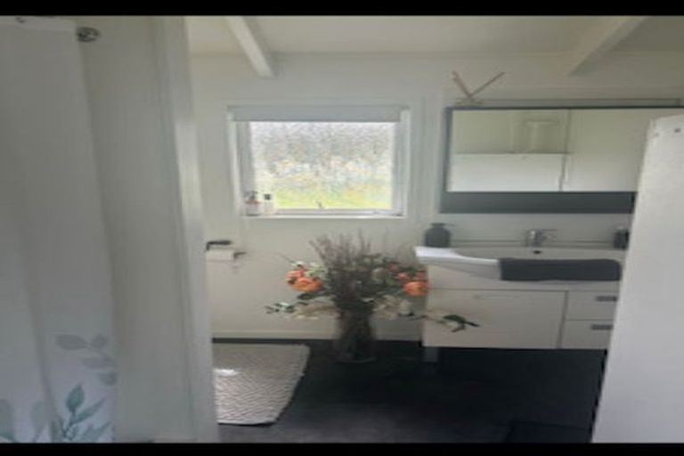 Photo of property in 141 Annett Road, Kumeu, 0891