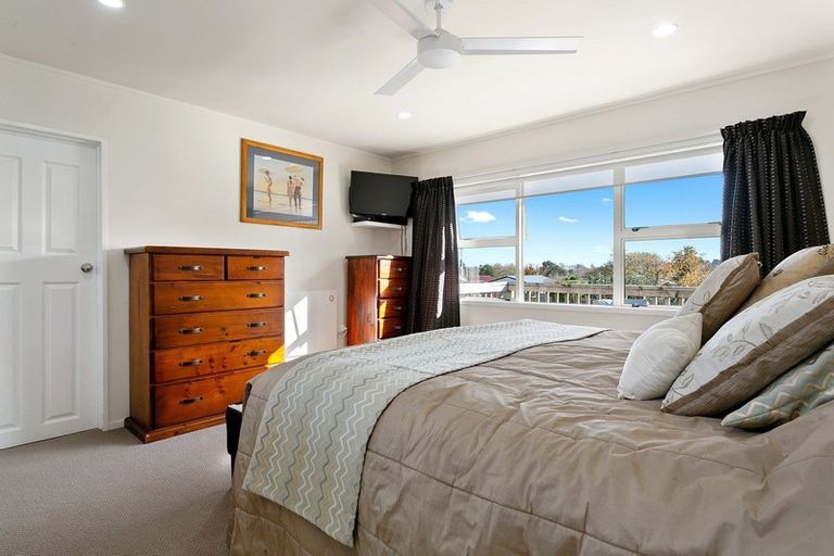 Photo of property in 82 Moore Street, Leamington, Cambridge, 3432