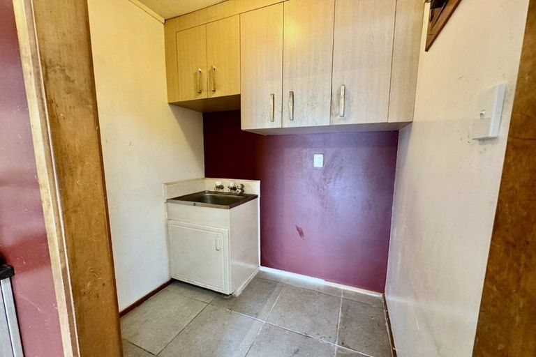 Photo of property in 49 Rosewarne Crescent, Glendene, Auckland, 0602