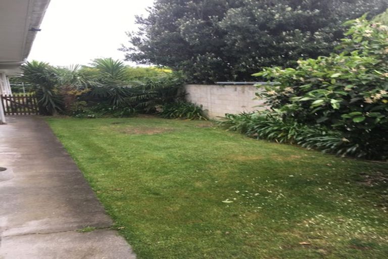 Photo of property in 2/151 Te Mata Road, Havelock North, 4130